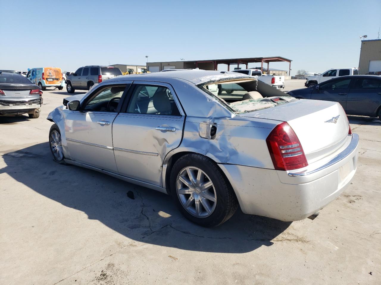 2C3KA63H17H885832 2007 Chrysler 300C