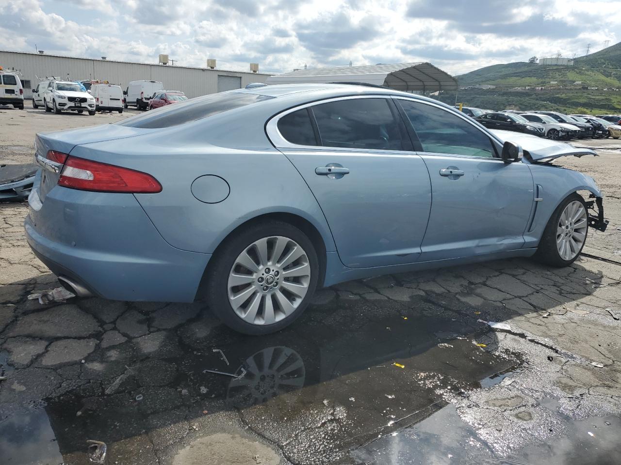 SAJWA06BX9HR17219 2009 Jaguar Xf Premium Luxury