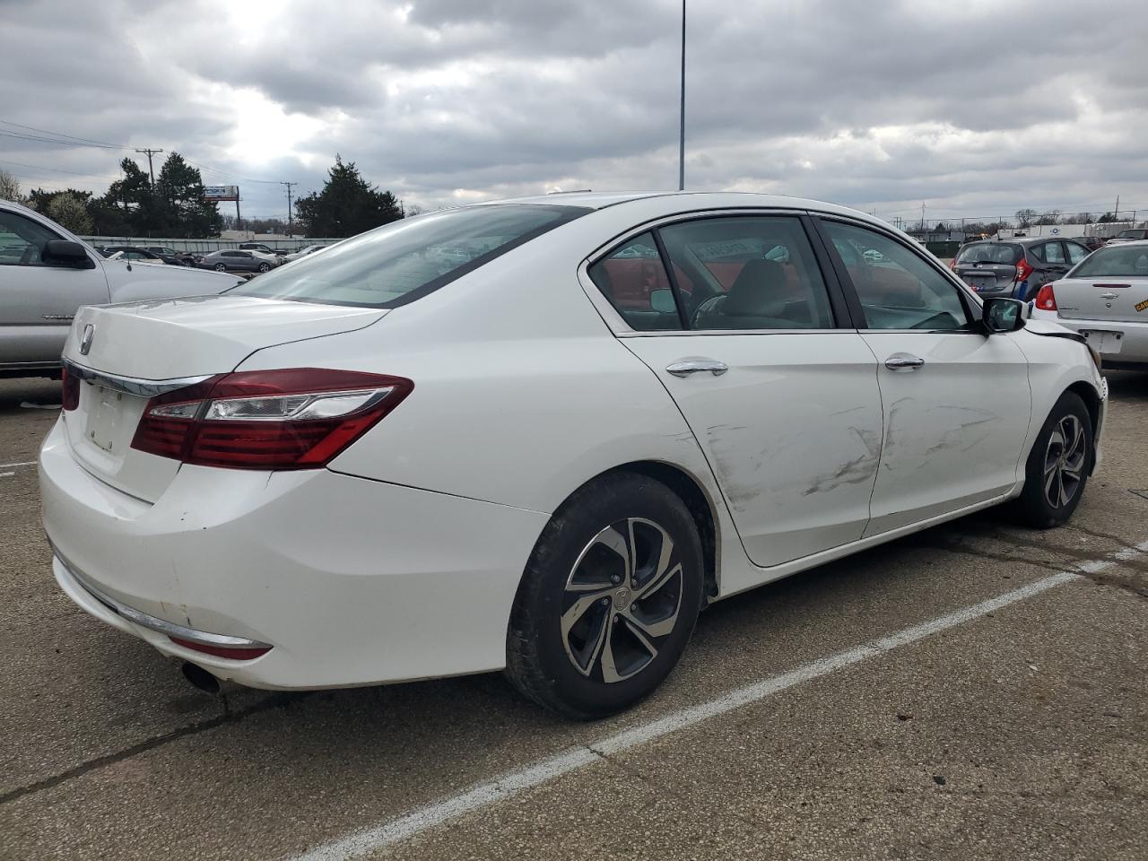 1HGCR2F36HA057584 2017 Honda Accord Lx