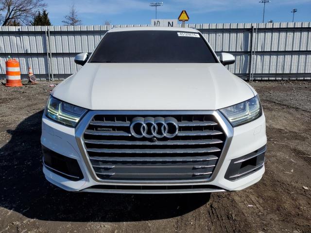 VIN WA1LAAF76KD047835 2019 Audi Q7, Premium Plus no.5