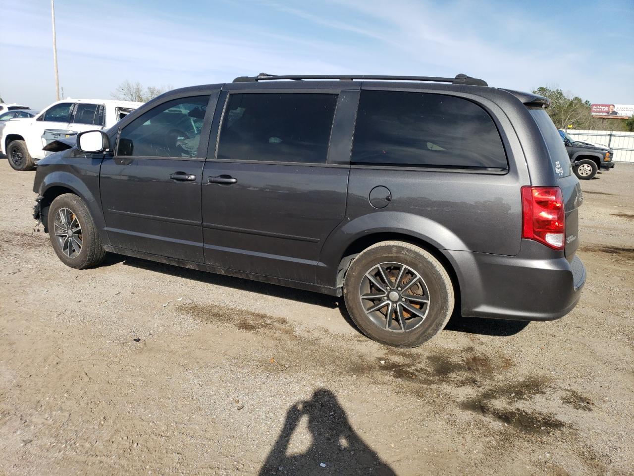 2C4RDGCG6FR738297 2015 Dodge Grand Caravan Sxt