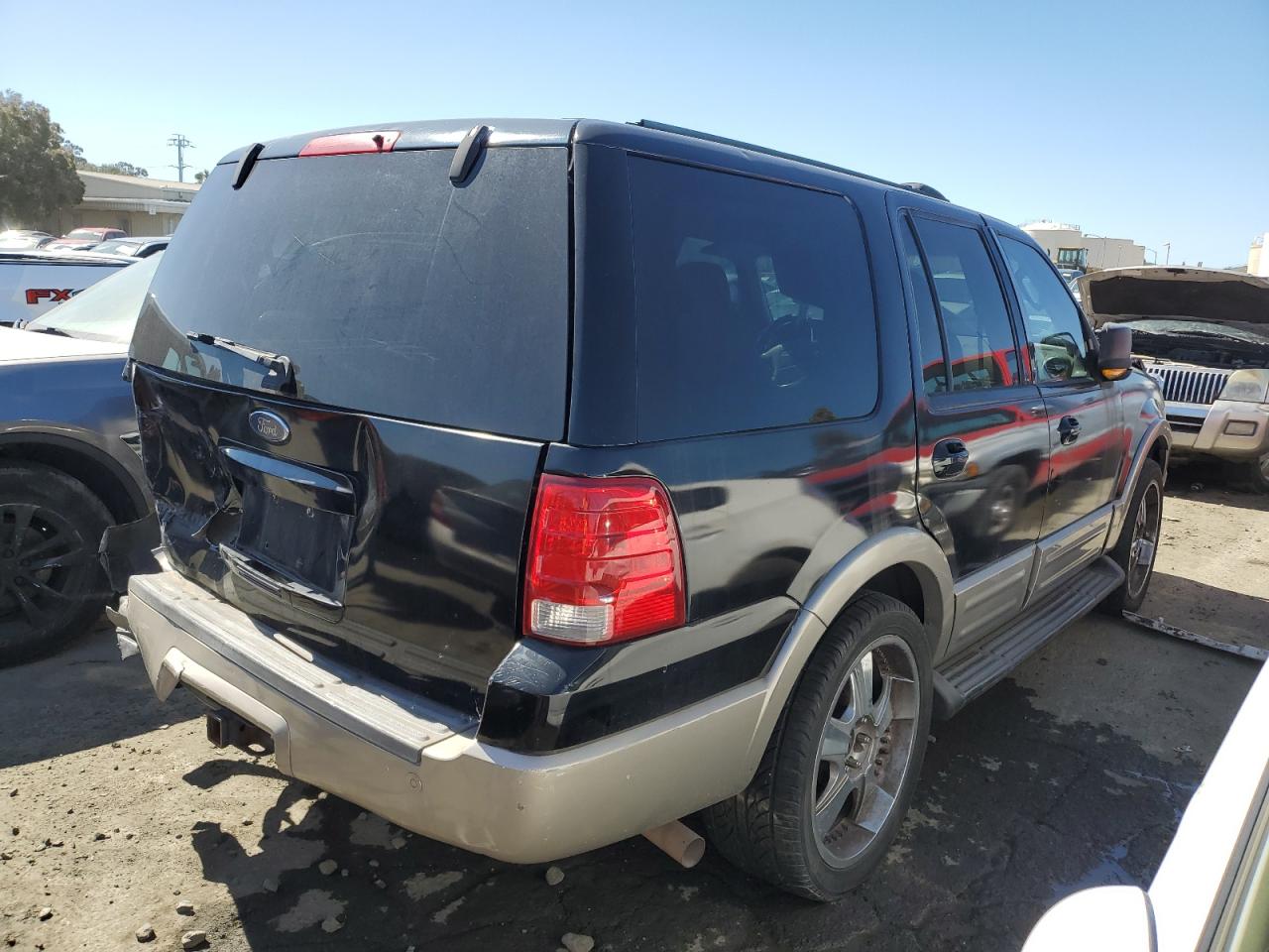 1FMRU17L23LA42346 2003 Ford Expedition Eddie Bauer