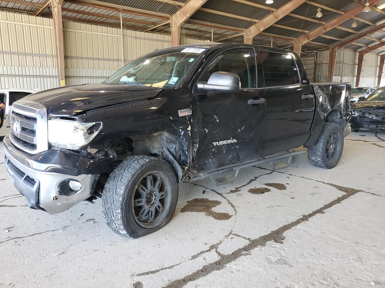 5TFDW5F12DX281549 2013 Toyota Tundra Crewmax Sr5