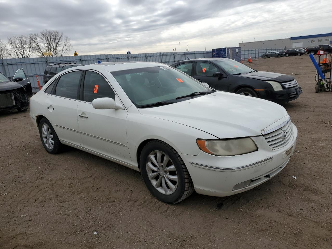 KMHFC46F46A053934 2006 Hyundai Azera Se