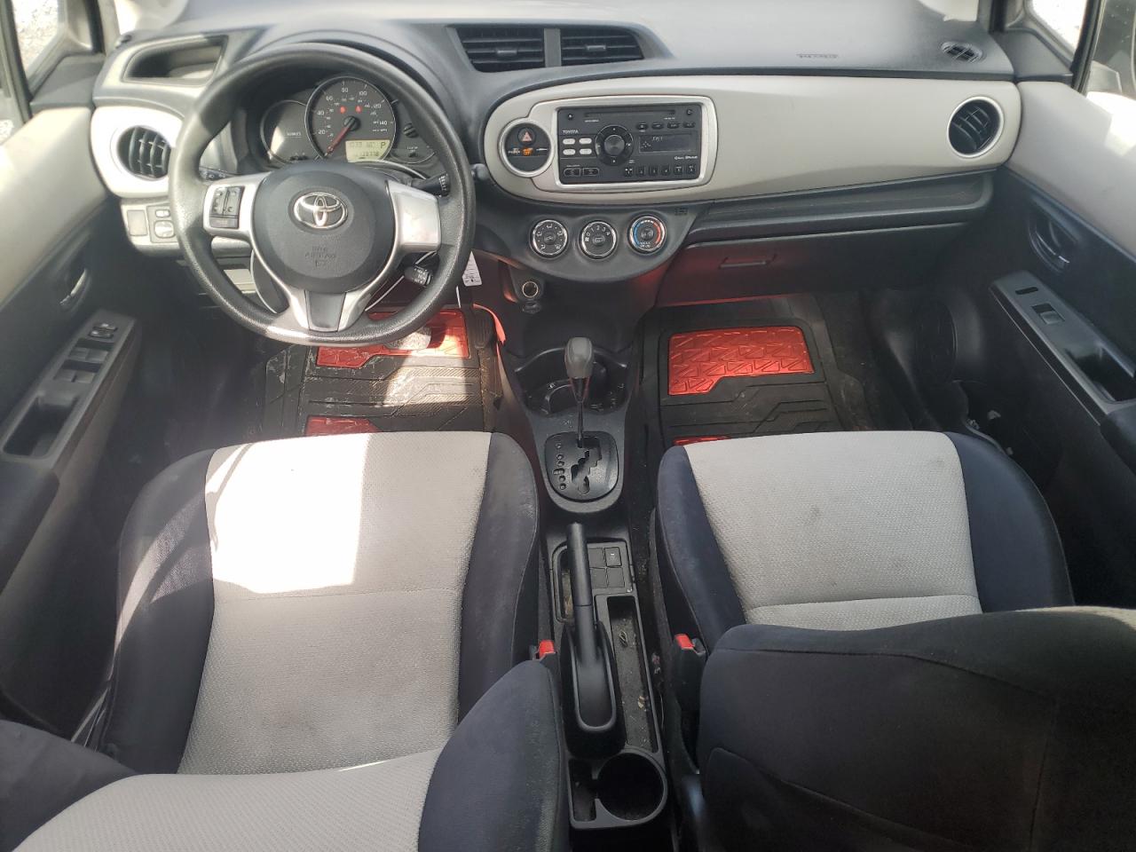 JTDKTUD34CD506603 2012 Toyota Yaris