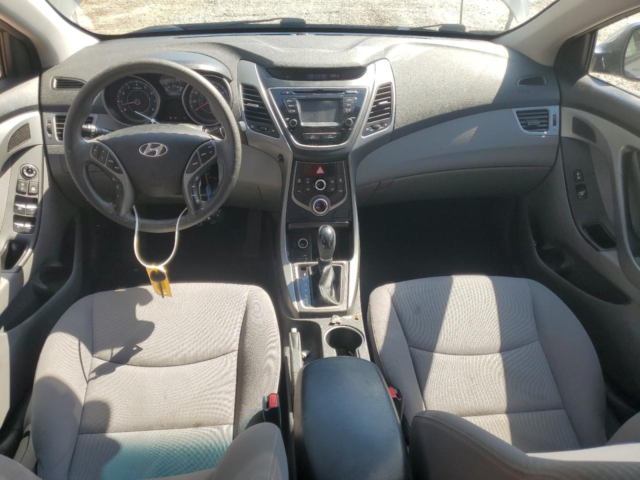 2015 Hyundai Elantra Se vin: KMHDH4AE5FU298358