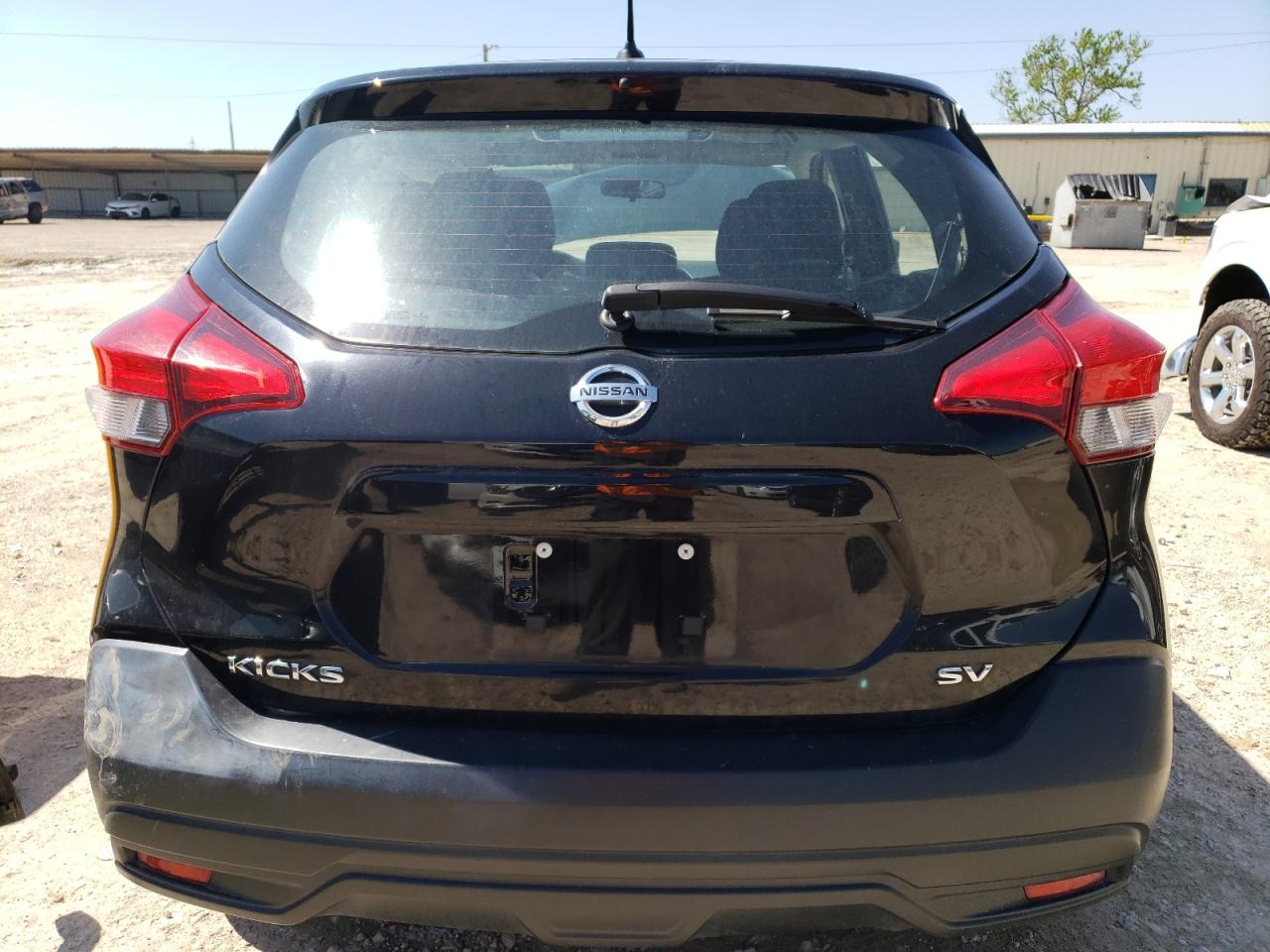 3N1CP5CU8JL537517 2018 Nissan Kicks S