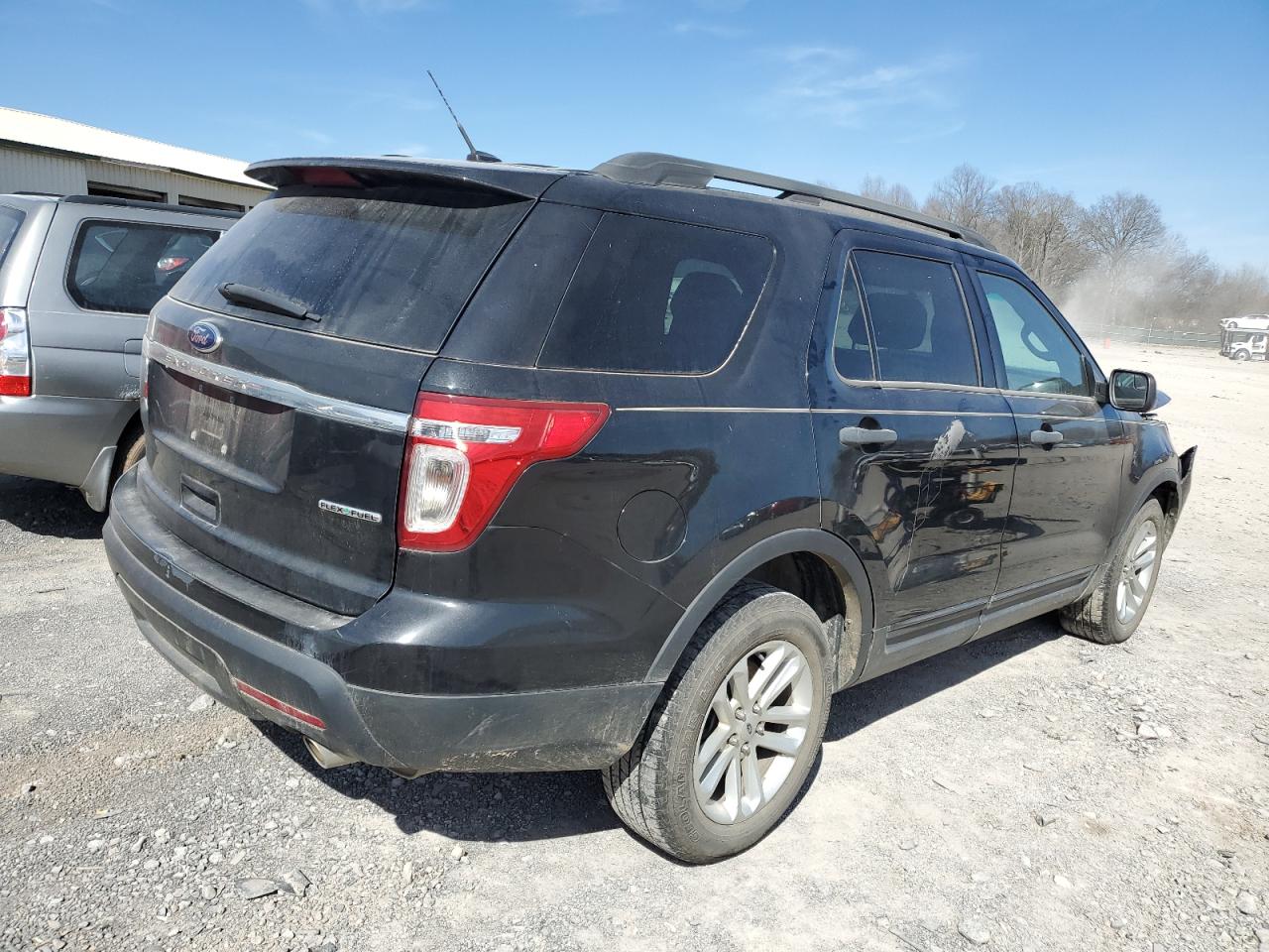 2015 Ford Explorer vin: 1FM5K7B84FGA18881