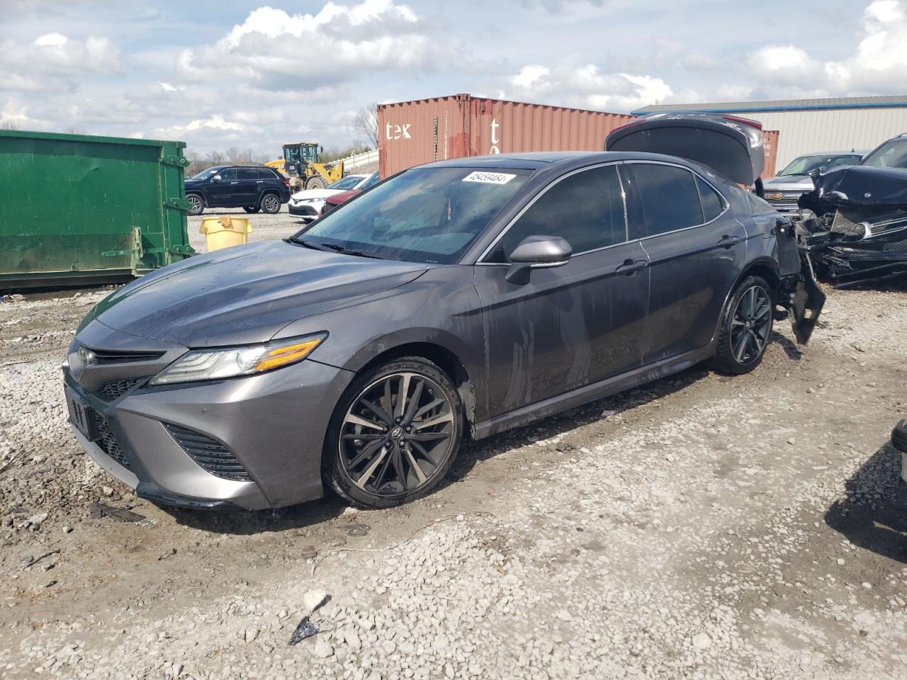 TOYOTA CAMRY XSE -