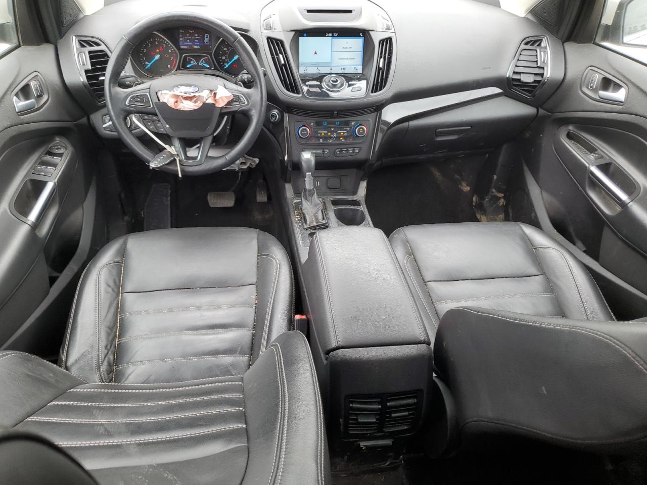 2018 Ford Escape Titanium vin: 1FMCU9J95JUD50037