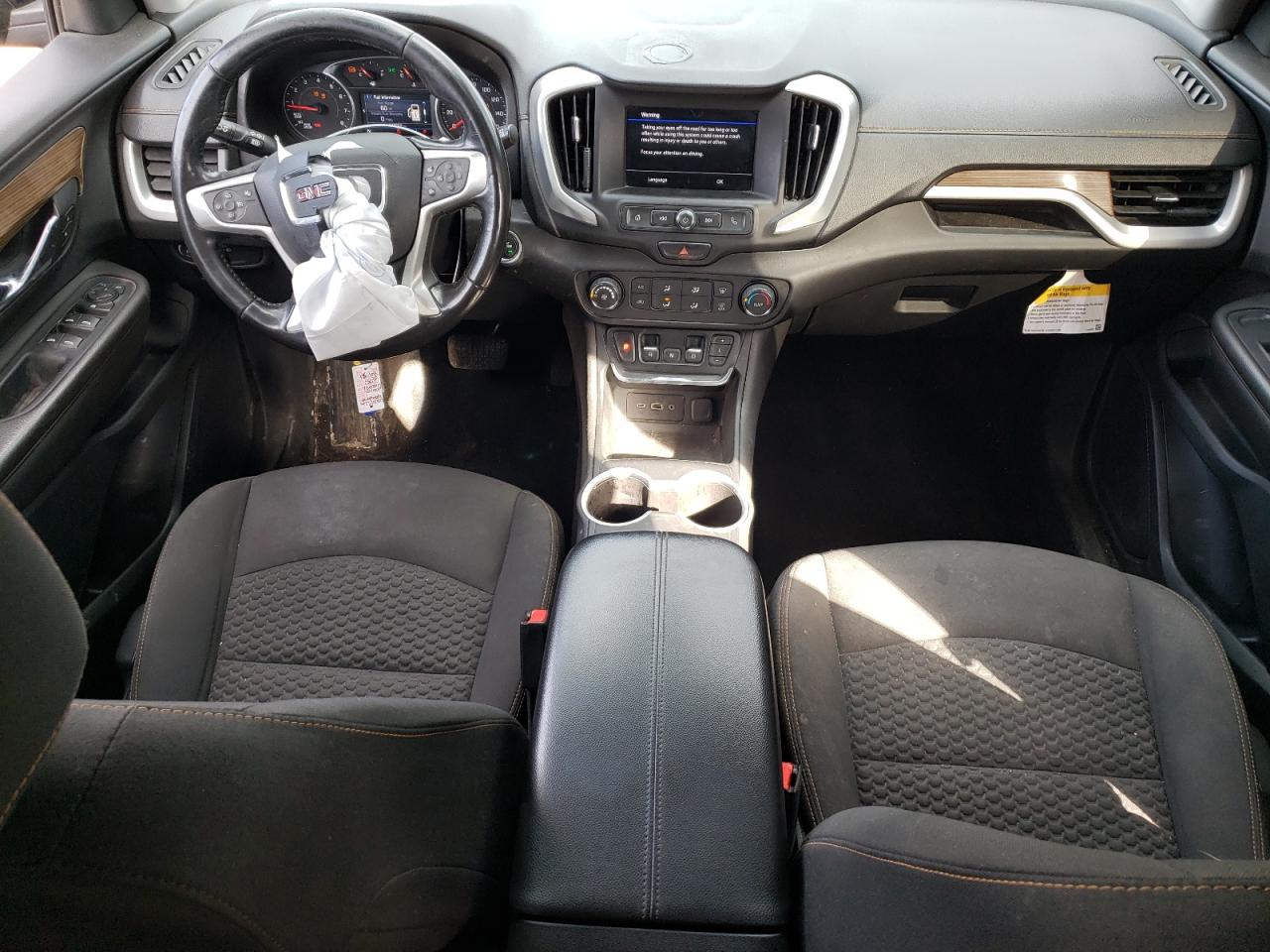 3GKALMEV5LL338822 2020 GMC Terrain Sle