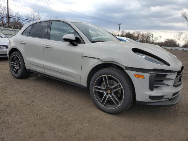 VIN WP1AA2A5XKLB04406 2019 Porsche Macan no.4