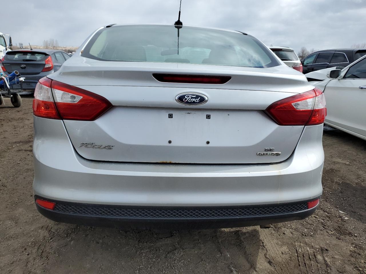 2012 Ford Focus Se vin: 1FAHP3F22CL368391