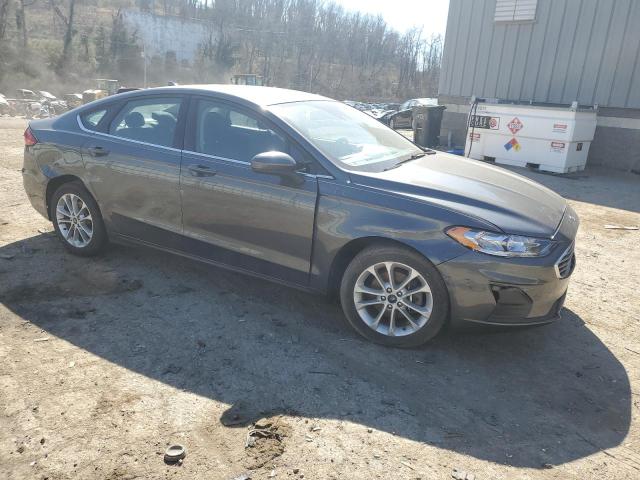 3FA6P0LUXLR267077 Ford Fusion SE 4