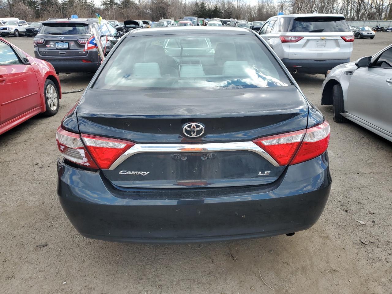 2015 Toyota Camry Le vin: 4T4BF1FK9FR512915