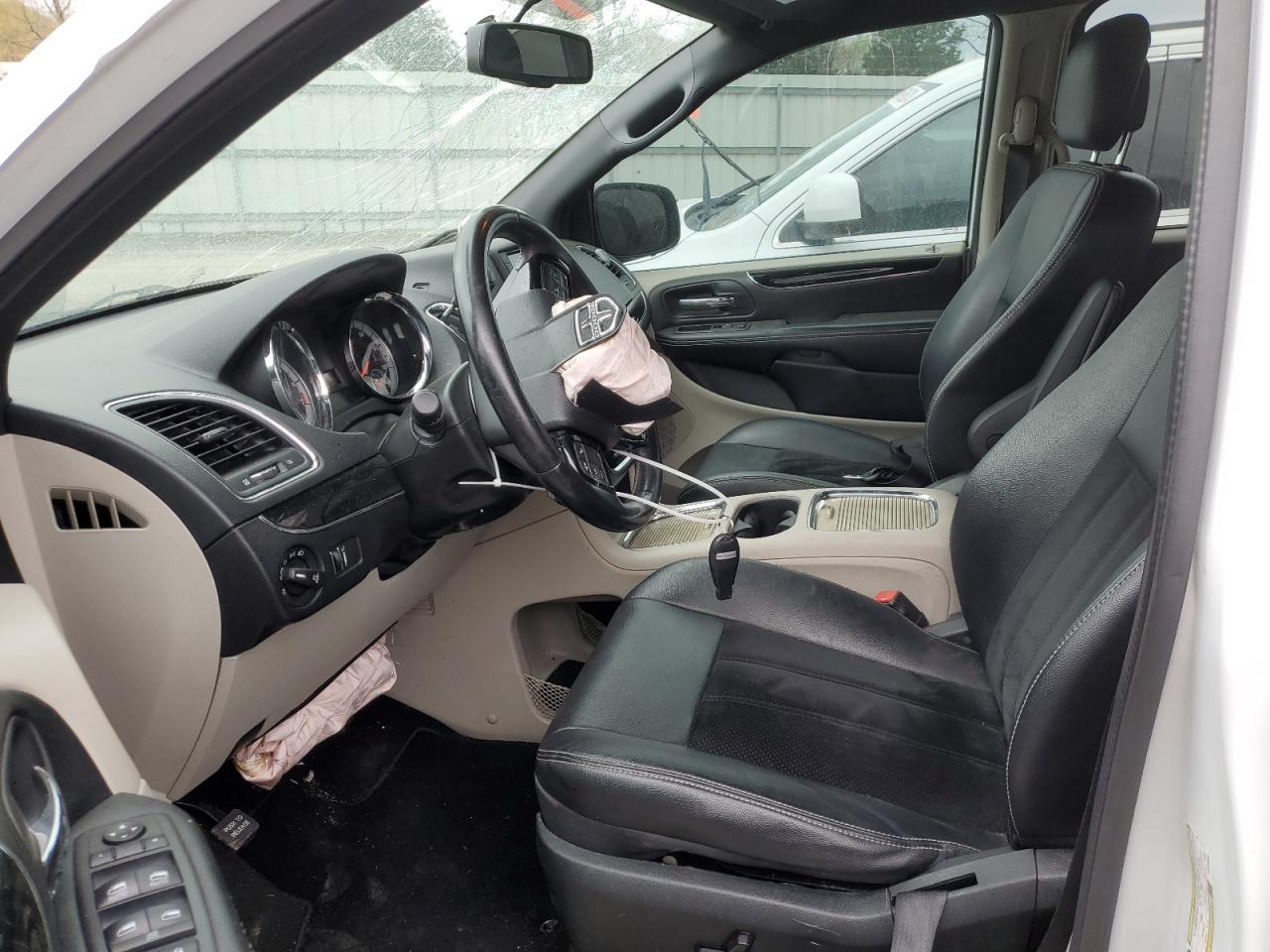 2C4RDGCG1HR790987 2017 Dodge Grand Caravan Sxt