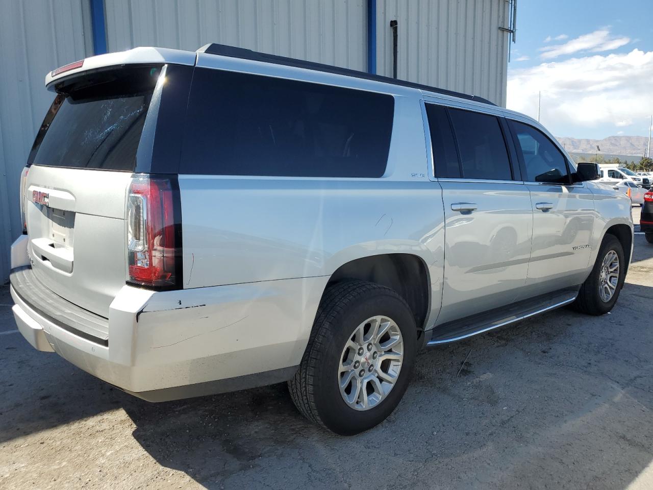 1GKS1FKC1GR133683 2016 GMC Yukon Xl C1500 Sle