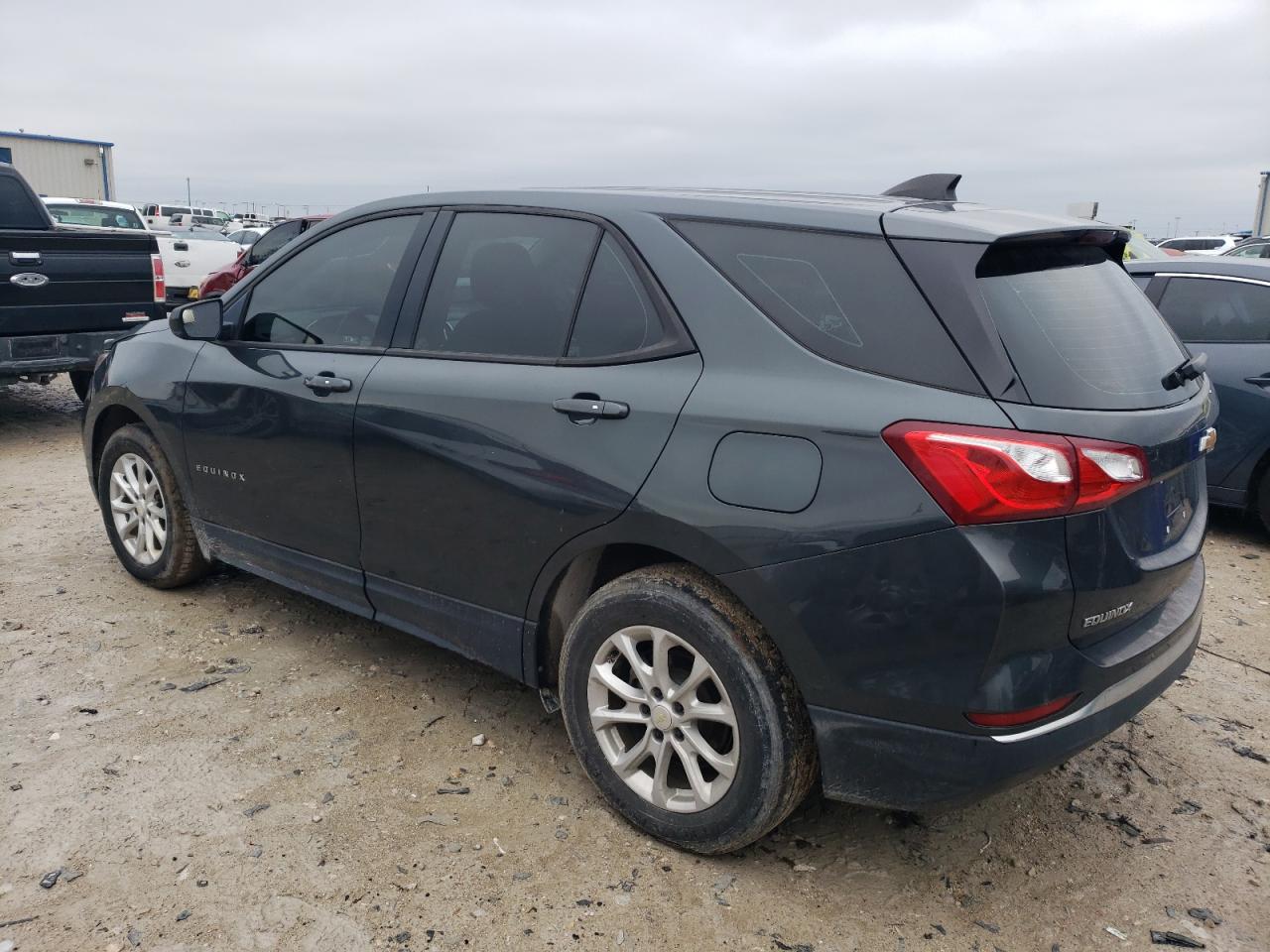 3GNAXHEV5JS566370 2018 Chevrolet Equinox Ls