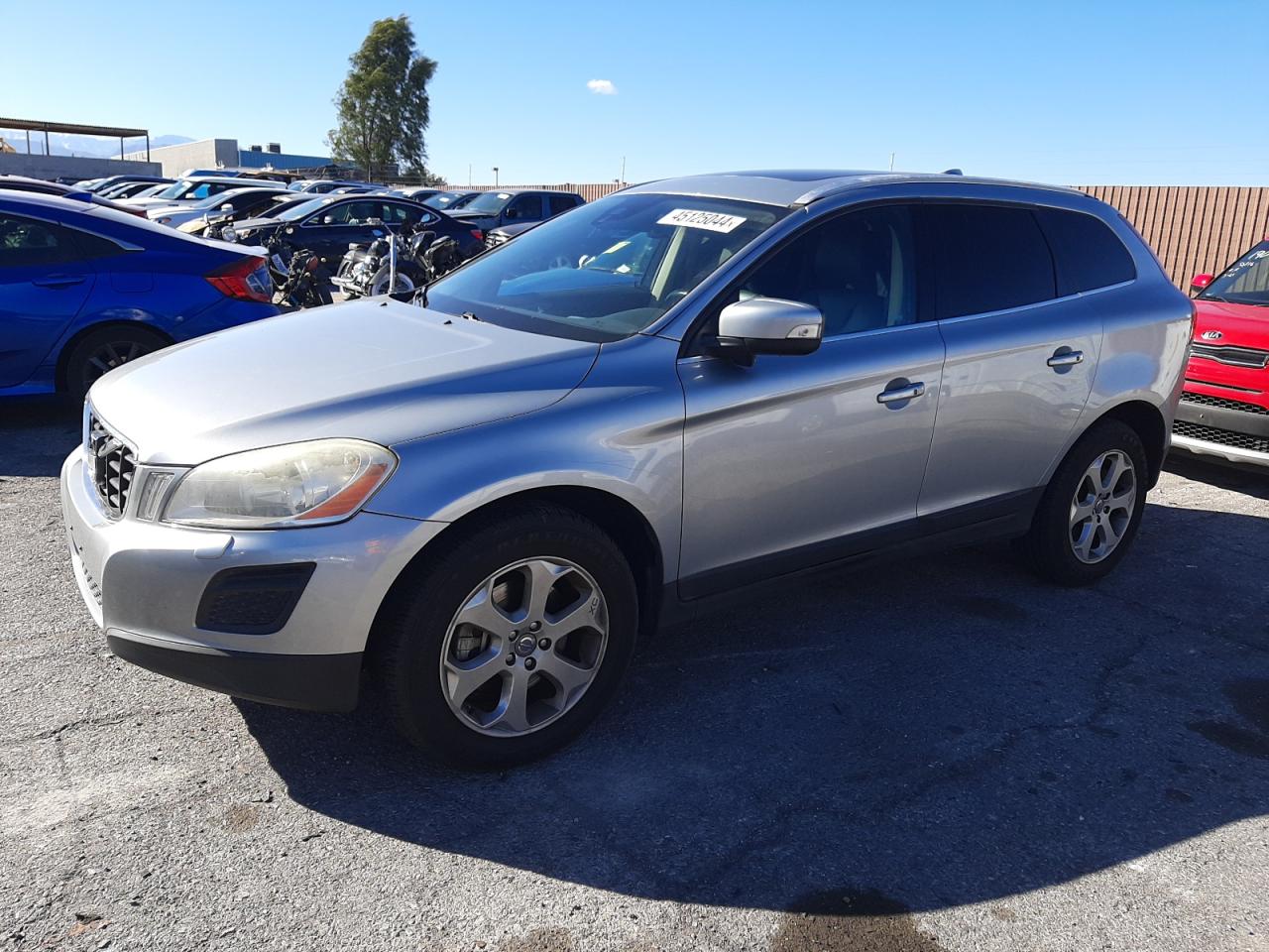 yv4940dl1d2371241 YV4940DL1D2371241 2013 Volvo Xc60 3.2