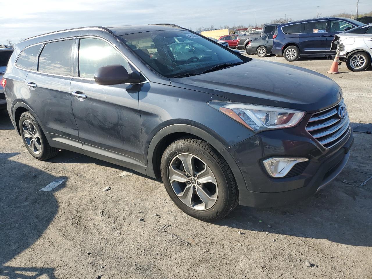 KM8SMDHFXGU145297 2016 Hyundai Santa Fe Se