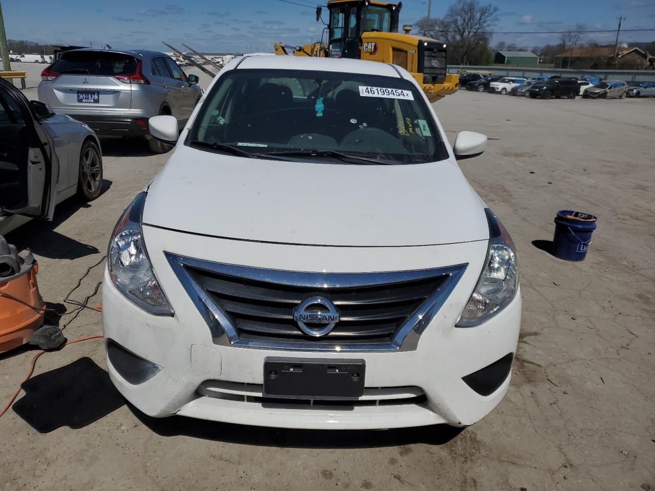 3N1CN7AP2JL819375 2018 Nissan Versa S