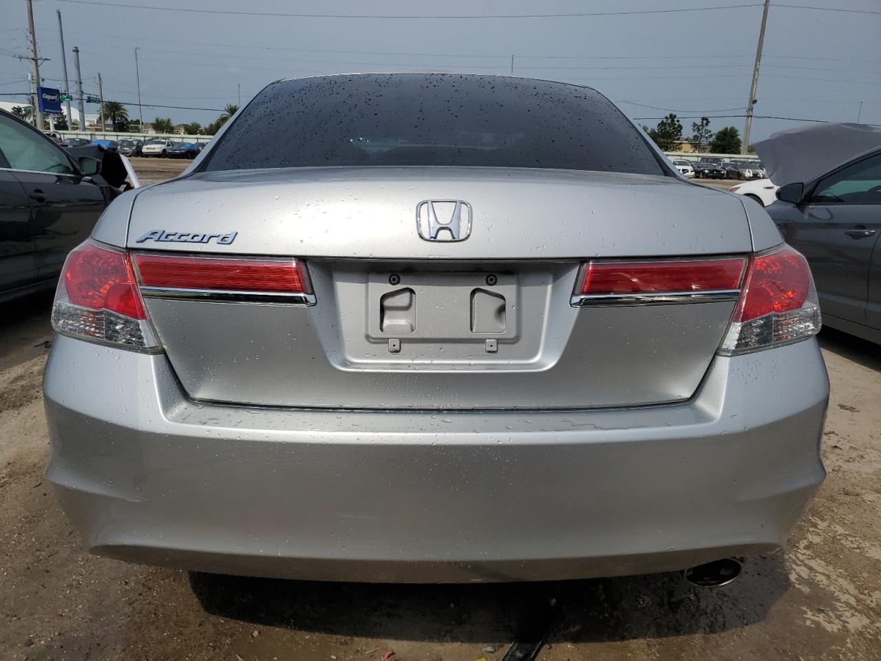 1HGCP2F36BA075886 2011 Honda Accord Lx
