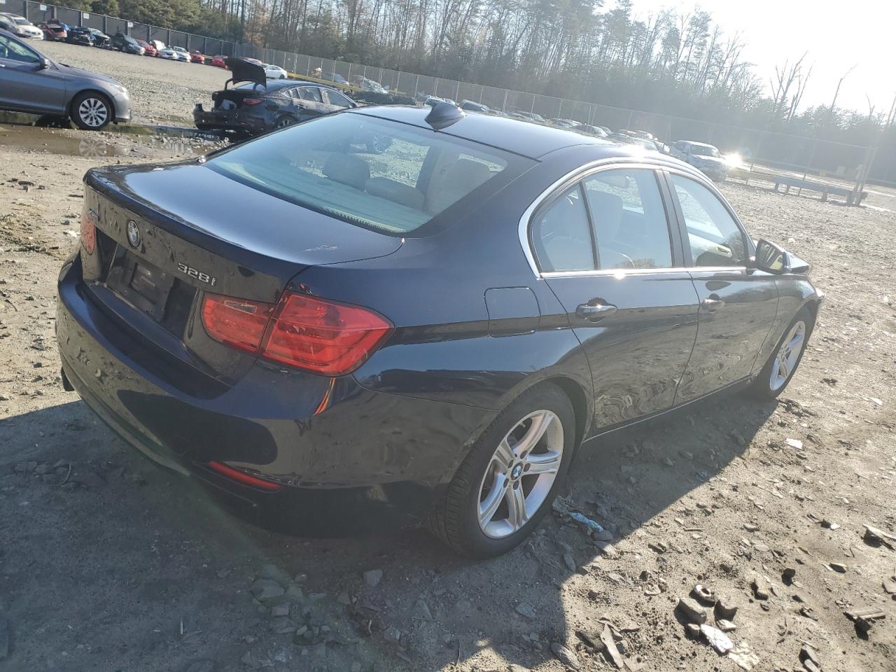 WBA3B3G59FNR86681 2015 BMW 328 Xi