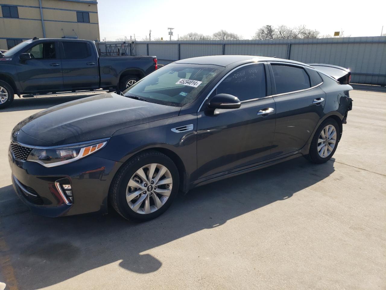 5XXGT4L34JG227226 2018 Kia Optima Lx