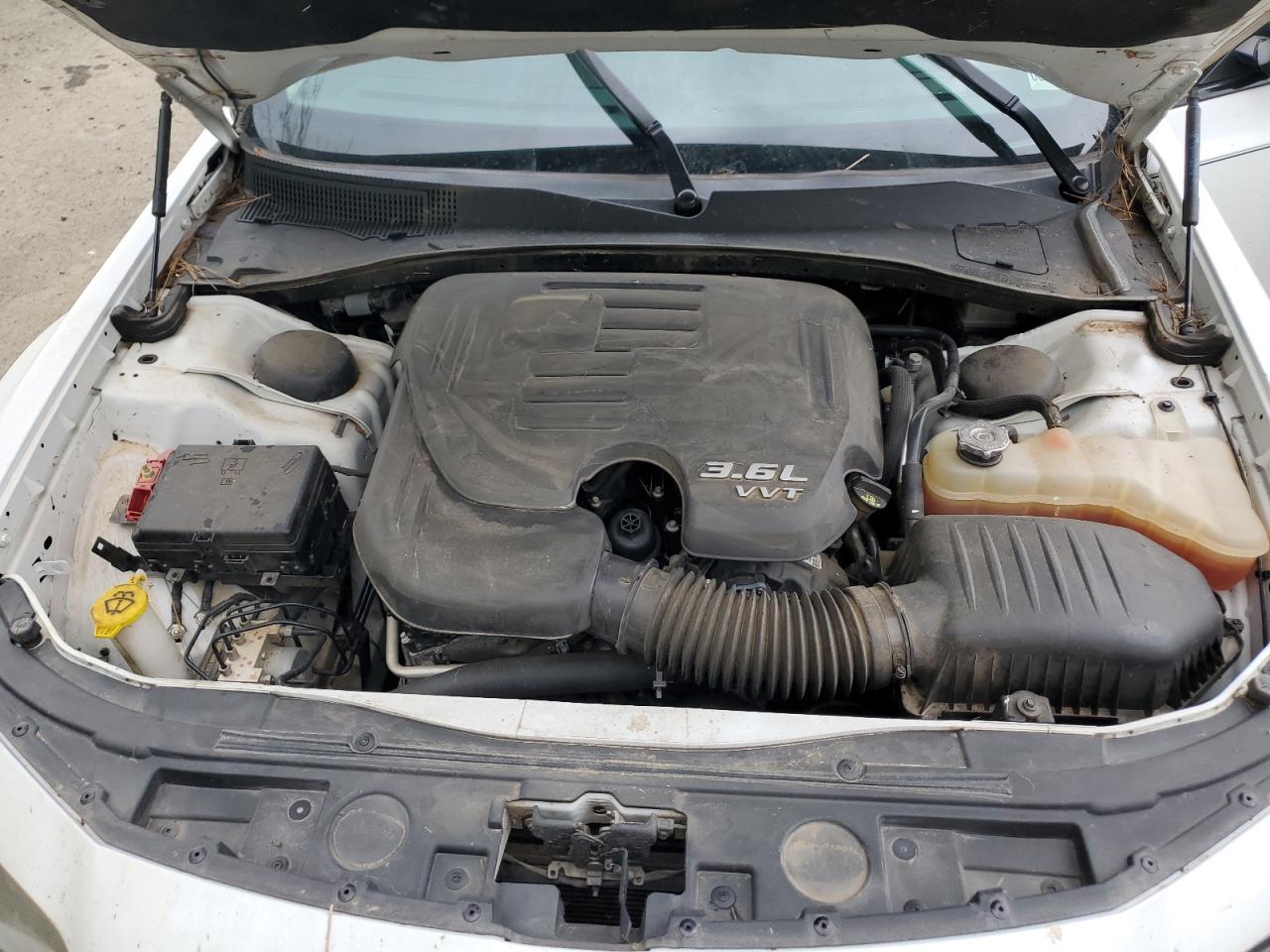 2C3CCAAG3KH589926 2019 Chrysler 300 Touring