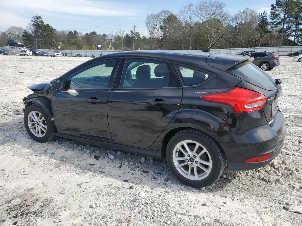 1FADP3K22FL315425 2015 Ford Focus Se