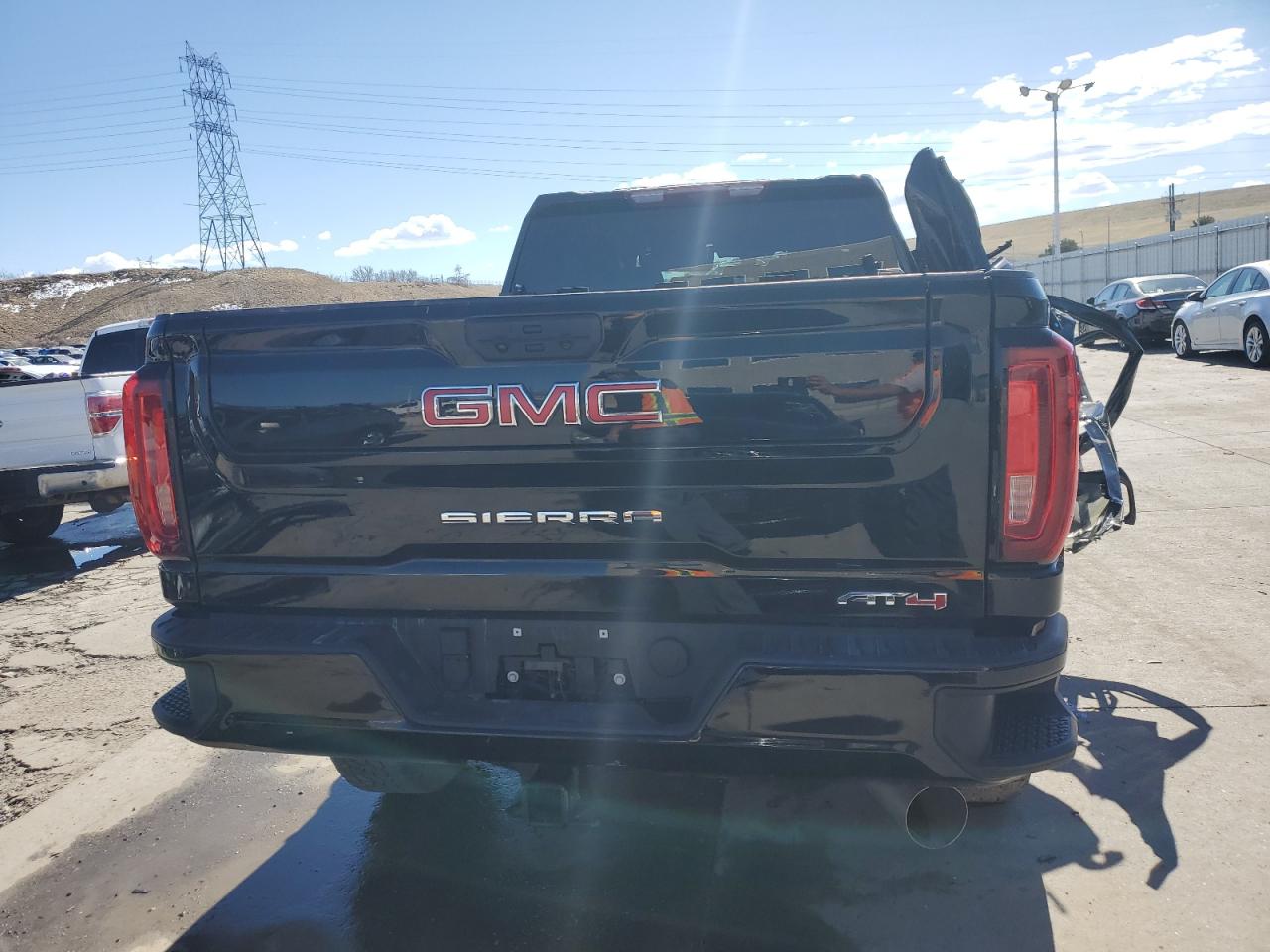 2023 GMC Sierra K2500 At4 vin: 1GT49PEY7PF130332