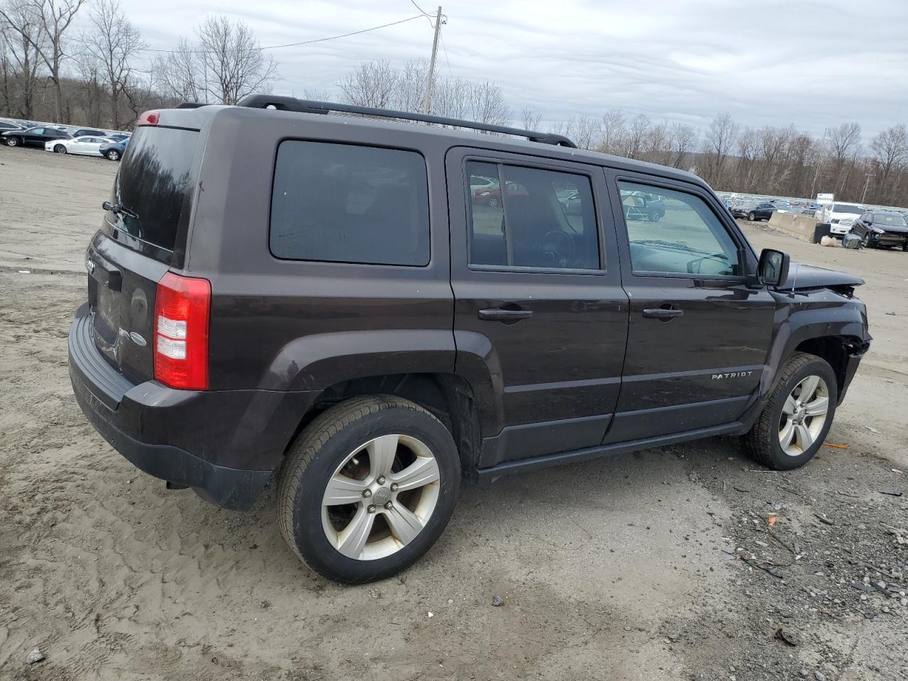 1C4NJRFB6ED845855 2014 Jeep Patriot Latitude