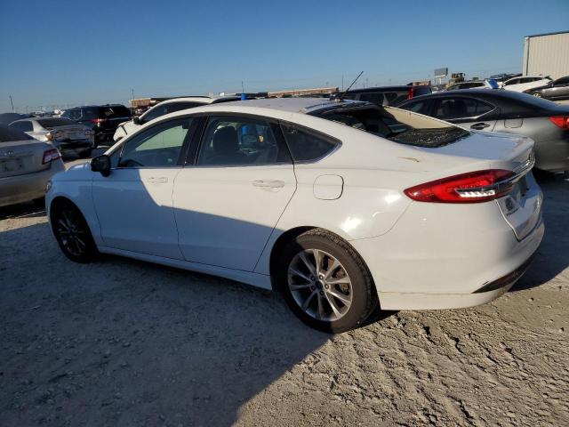 VIN 3FA6P0H73HR316677 2017 Ford Fusion, SE no.2