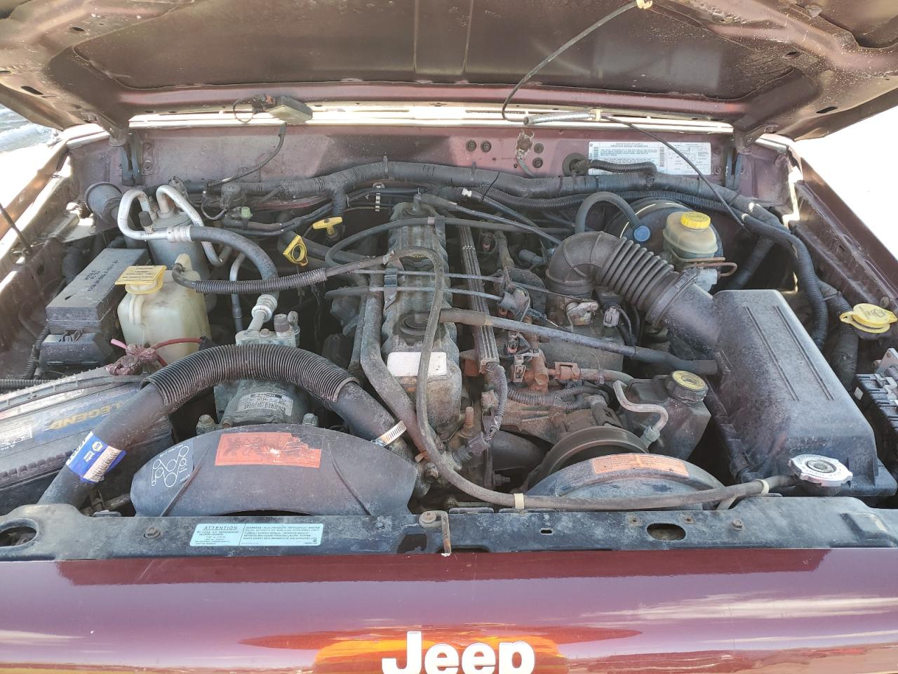 1J4FF48S6YL193037 2000 Jeep Cherokee Sport