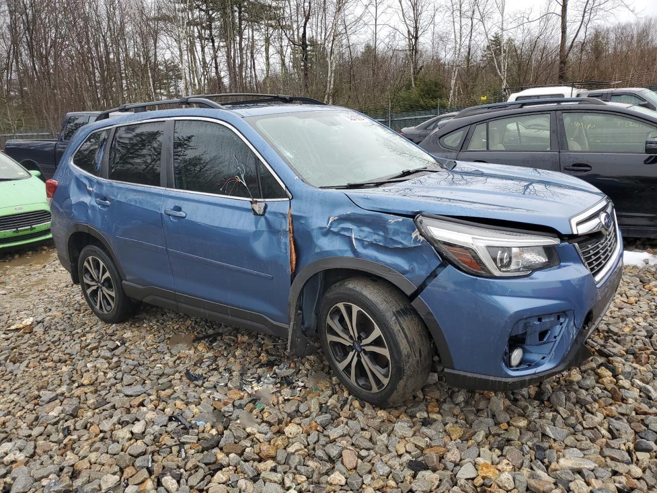 2019 Subaru Forester Limited vin: JF2SKAUC9KH418009