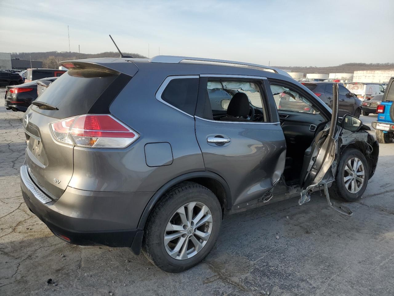 KNMAT2MT7FP511703 2015 Nissan Rogue S