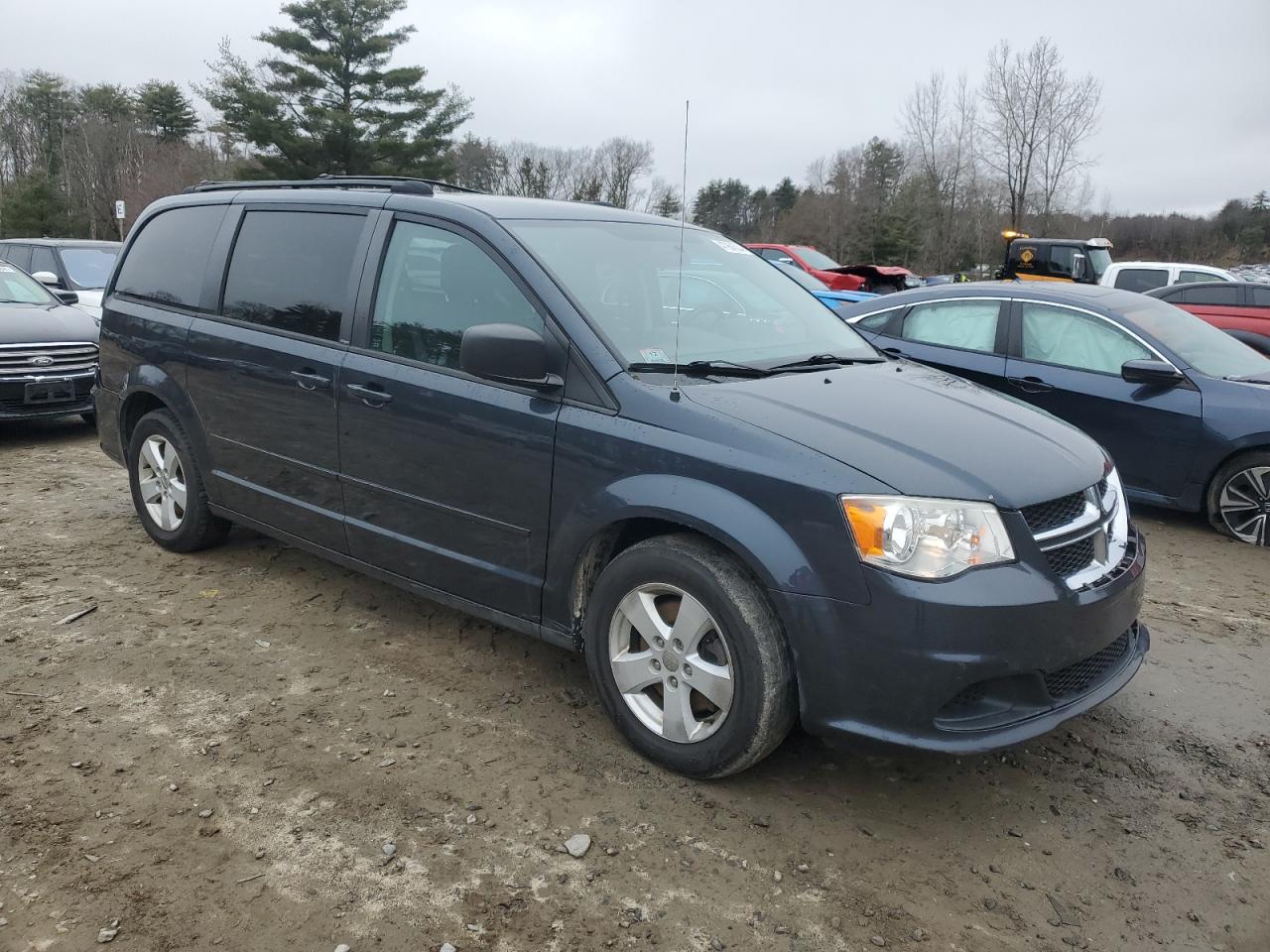 2C4RDGBG1DR661711 2013 Dodge Grand Caravan Se