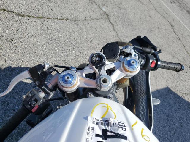 2016 TRIUMPH MOTORCYCLE DAYTONA 67 SMTA02YK3GJ736586
