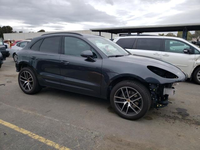 VIN WP1AA2A56NLB01894 2022 Porsche Macan no.4