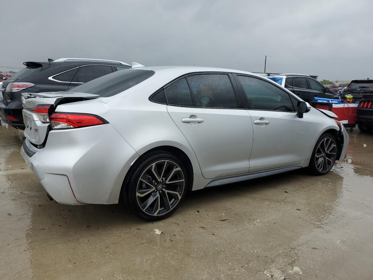 2020 Toyota Corolla Se vin: 5YFS4RCE5LP041758