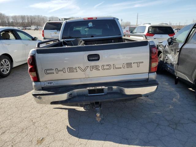 2004 Chevrolet Silverado C1500 VIN: 2GCEC19V041129111 Lot: 43085354