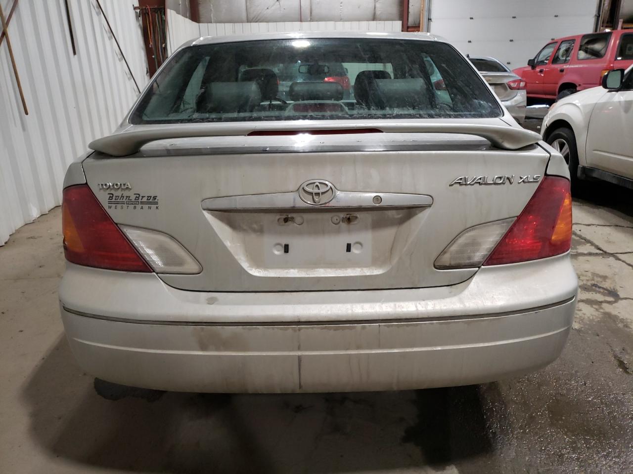 4T1BF28B62U202132 2002 Toyota Avalon Xl