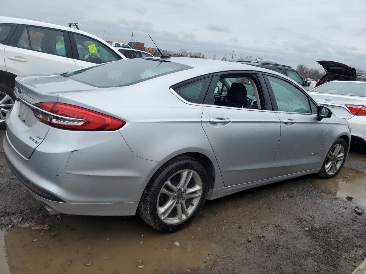 3FA6P0LU7JR209215 2018 Ford Fusion Se Hybrid