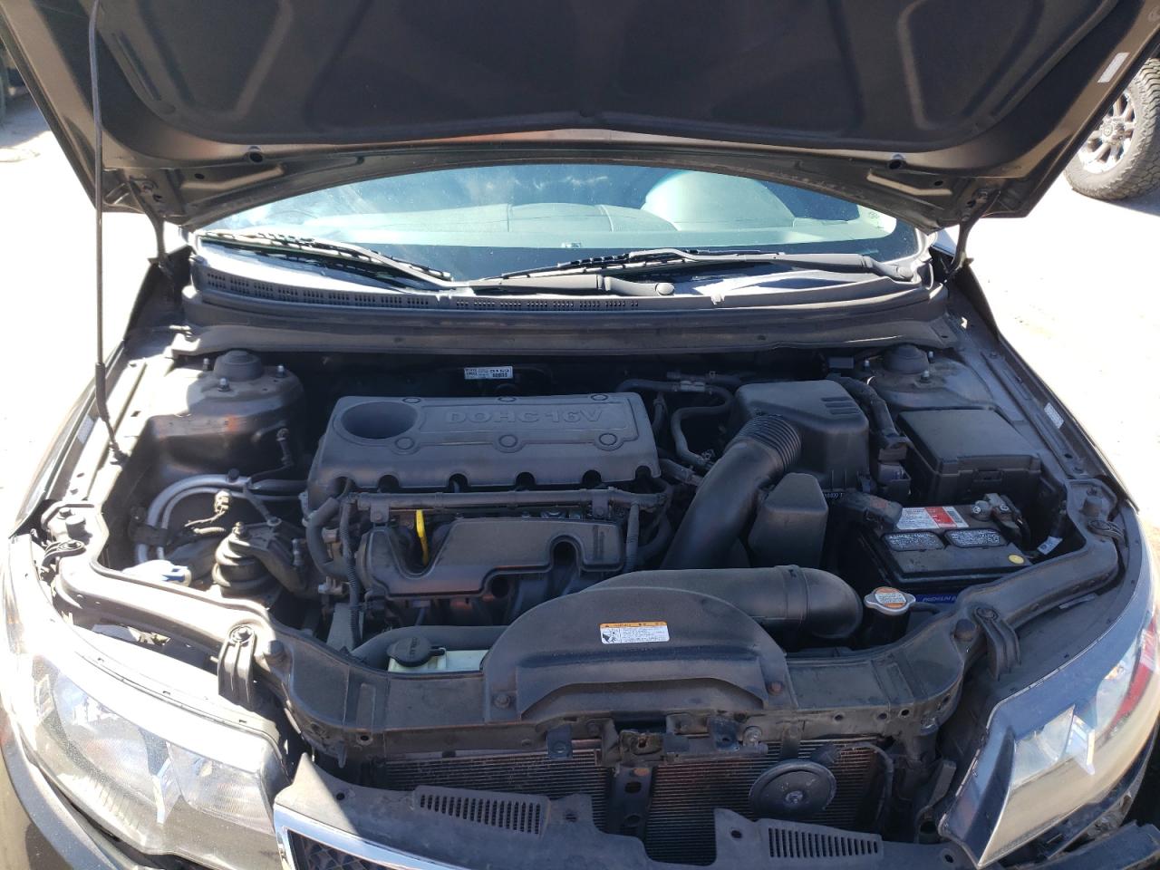 KNAFU4A26A5266744 2010 Kia Forte Ex