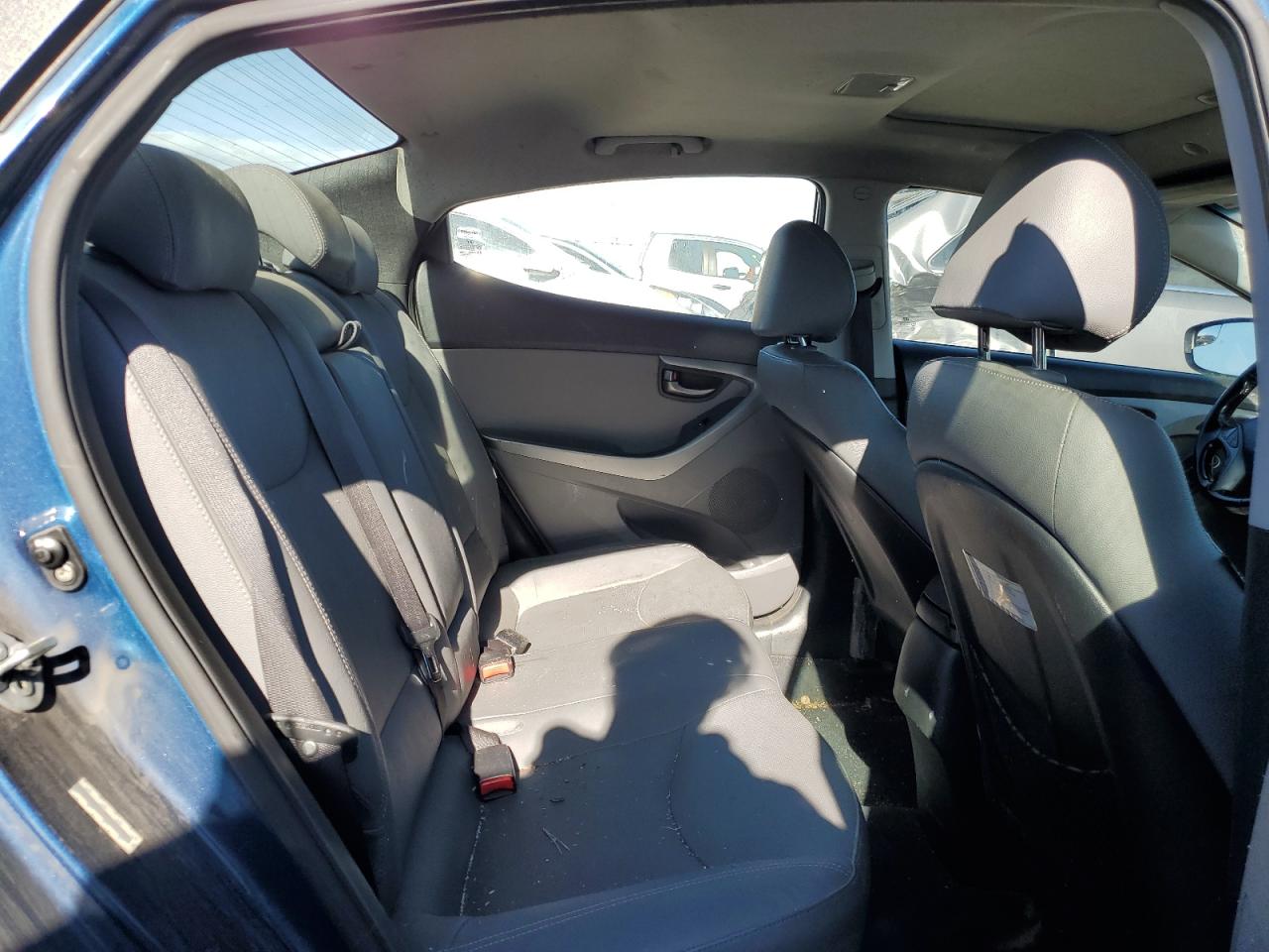 KMHDH4AH8EU044300 2014 Hyundai Elantra Se