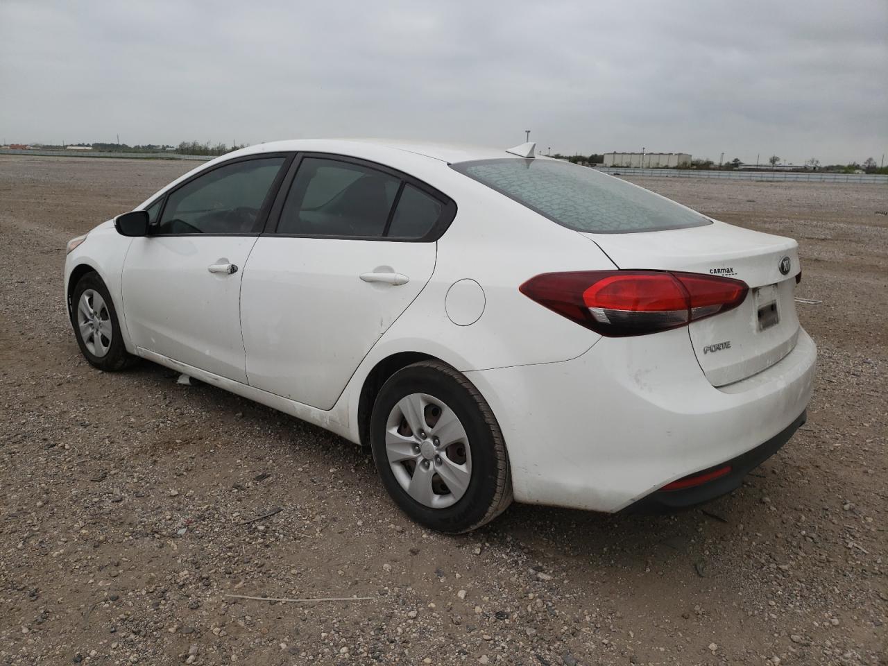 3KPFK4A78HE068007 2017 Kia Forte Lx