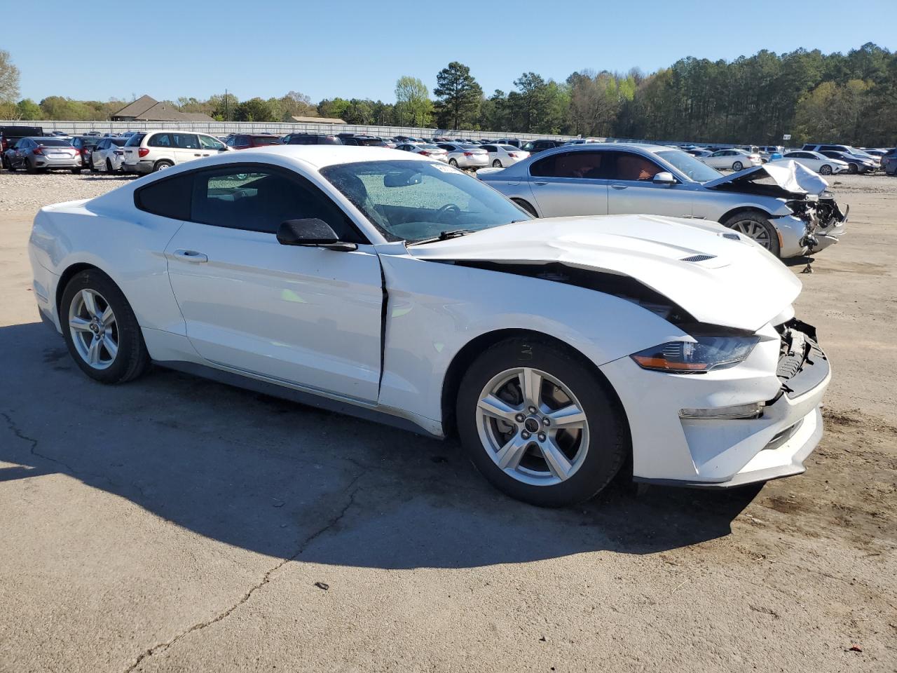 2018 Ford Mustang vin: 1FA6P8TH3J5101081