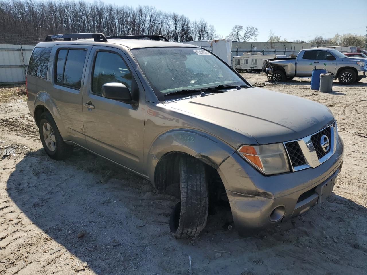 5N1AR18UX6C619120 2006 Nissan Pathfinder Le