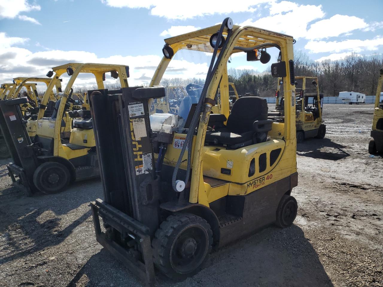 Lot #2414264182 2006 HYST FORKLIFT