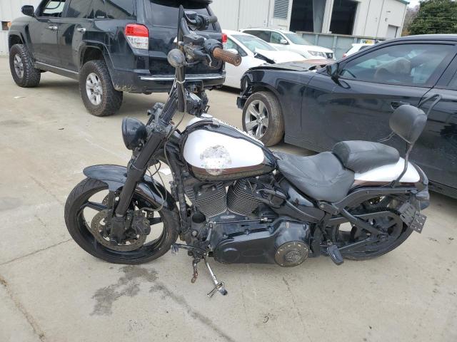 2017 HARLEY-DAVIDSON FXSE 1HD1TG913HB957494
